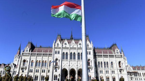 Флаг Венгрии, фото из архива - Sputnik Азербайджан