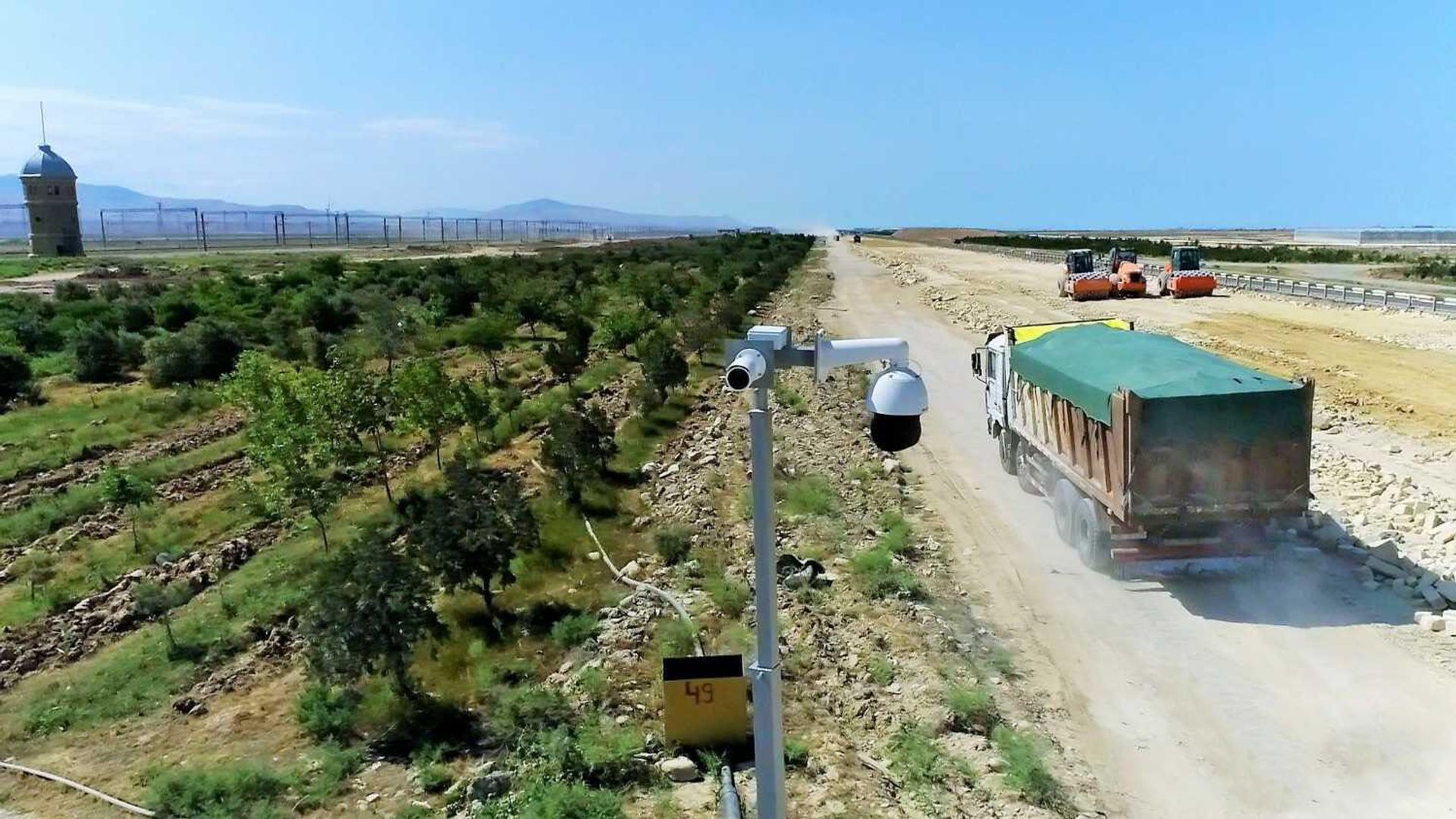 Əhmədbəyli-Füzuli-Şuşa, Füzuli-Ağdam yolunda mobil müşahidə sistemləri quraşdırılıb - Sputnik Азербайджан, 1920, 10.06.2022