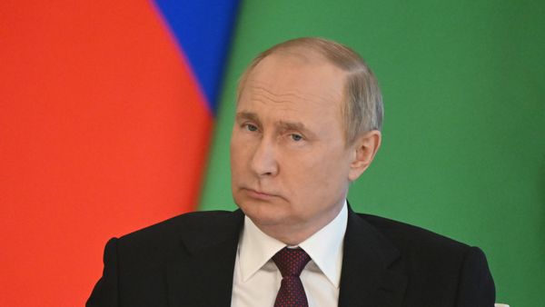 Президент РФ Владимир Путин во время встречи с президентом Туркменистана Сердаром Бердымухамедовым в Москве - Sputnik Азербайджан