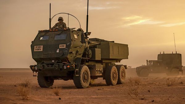 Ударные системы HIMARS - Sputnik Азербайджан