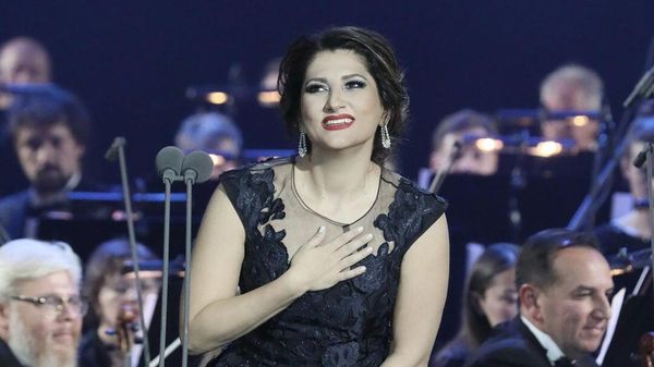 Народная артистка Азербайджана, солистка Большого театра России Динара Алиева - Sputnik Азербайджан