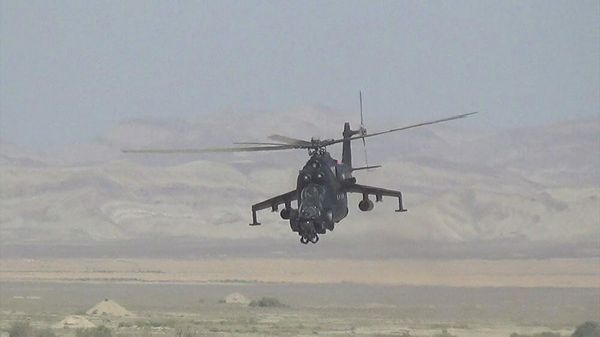 Вертолет ВВС Азербайджана - Sputnik Азербайджан