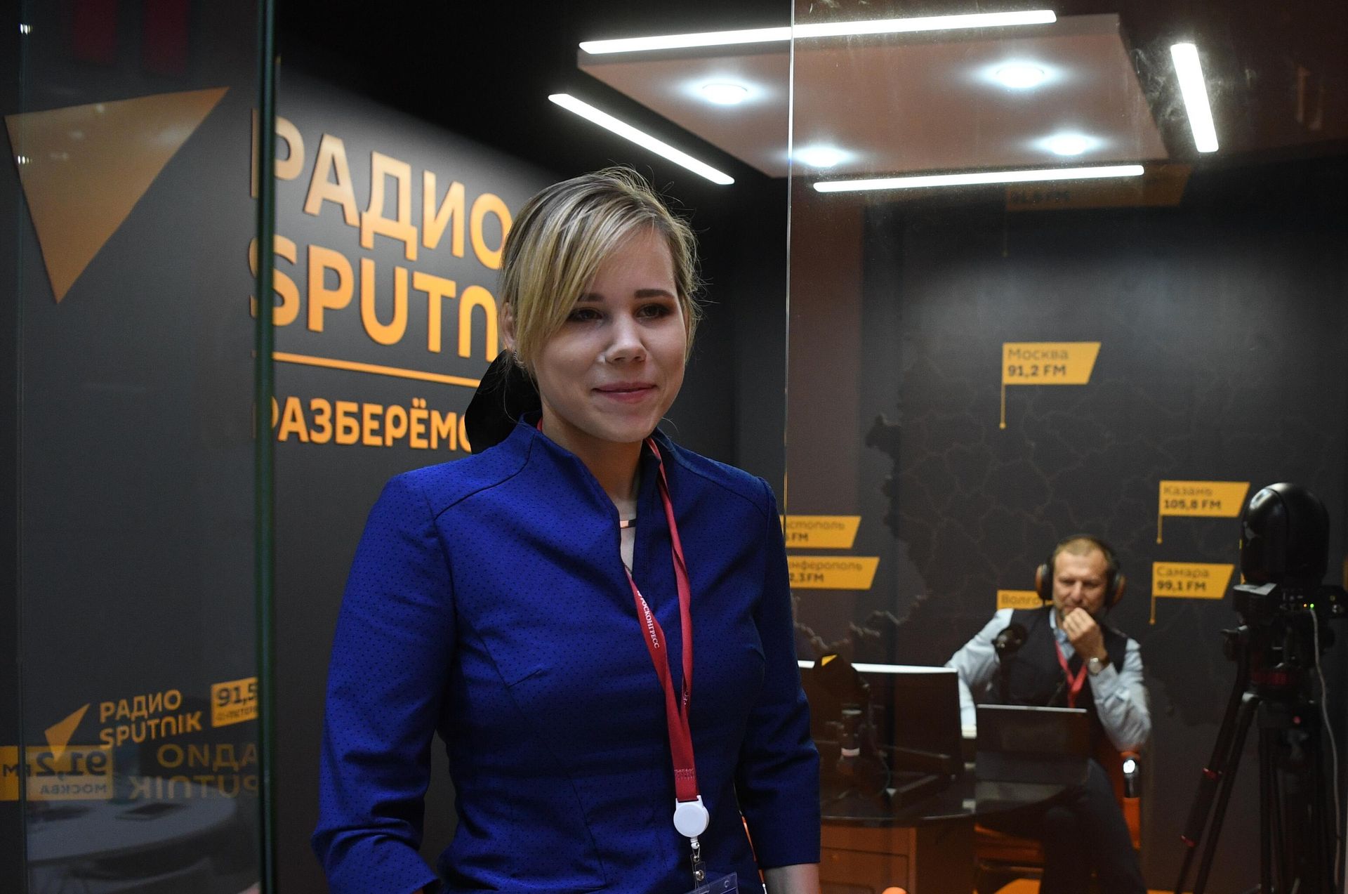 Журналистка, политолог Дарья Платонова (Дугина) в студии радио Sputnik на Петербургском международном экономическом форуме - 2022. - Sputnik Азербайджан, 1920, 21.08.2022