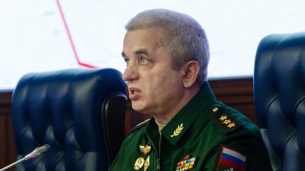 Начальник Национального центра управления обороной РФ Михаил Мизинцев - Sputnik Азербайджан