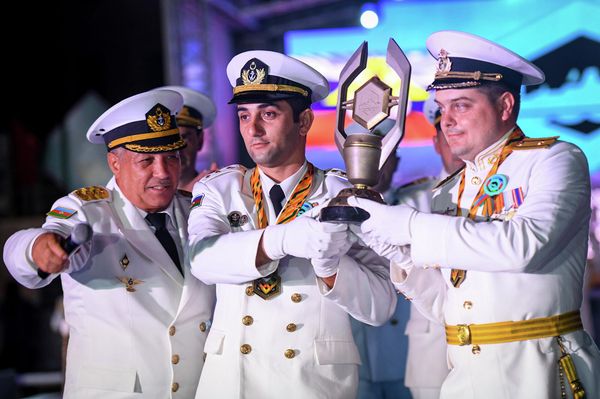 Церемония закрытия награждение победителей конкурса «Кубок моря» в штабе Военно-Морских Сил Азербайджана. - Sputnik Азербайджан