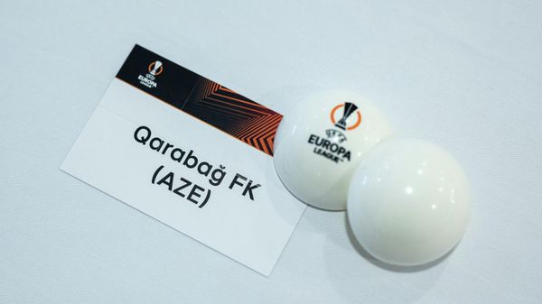 Надпись ФК Карабах - Sputnik Азербайджан