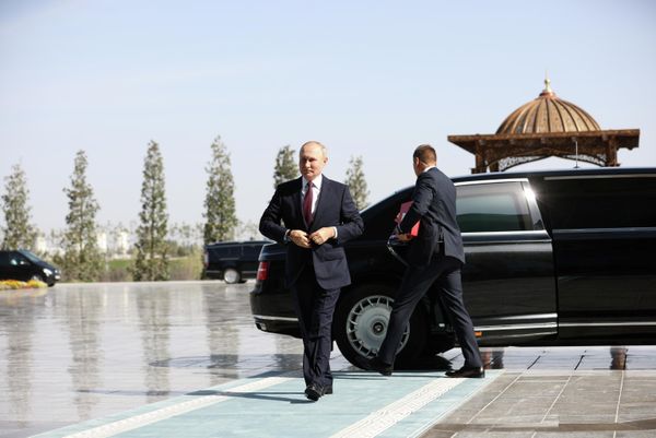 Президент РФ Владимир Путин на саммите глав стран - участниц Шанхайской организации сотрудничества (ШОС) в Самарканде. - Sputnik Азербайджан