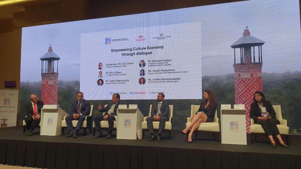 Научно-практическая конференция под названием «Культурная экономика в Азербайджане: импульсы развития из Шуши» - Sputnik Азербайджан