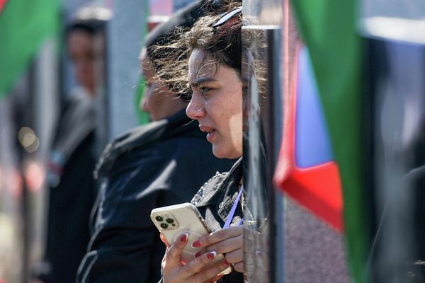 День памяти шехидов на II Аллее почётного захоронения в Баку. - Sputnik Азербайджан
