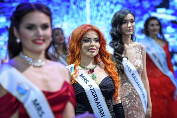 В Баку прошел финал III Международного конкурса красоты International Beauty and Model - Sputnik Азербайджан