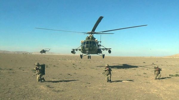 Учения с боевыми стрельбами прошли в ВВС Азербайджана - Sputnik Азербайджан