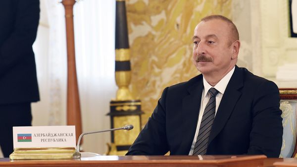 Sankt-Peterburqda MDB Dövlət Başçılarının qeyri-rəsmi görüşü - Sputnik Азербайджан
