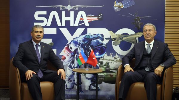 Закир Гасанов встретился с Хулуси Акаром - Sputnik Азербайджан