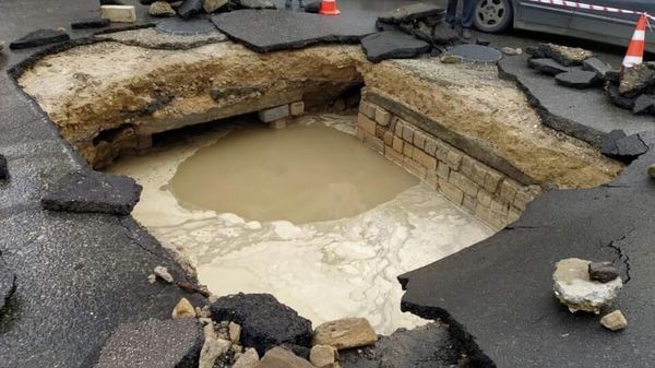  авария на магистральном водопроводе - Sputnik Азербайджан
