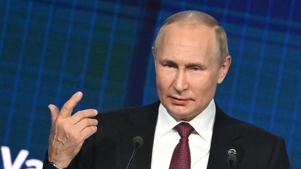 Президент РФ В. Путин принял участие в заседании Международного дискуссионного клуба Валдай - Sputnik Азербайджан