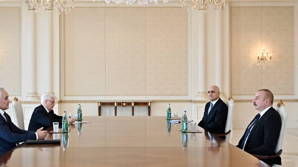 Президент Азербайджана Ильхам Алиев принял первого заместителя премьер-министра России Андрея Белоусова - Sputnik Азербайджан