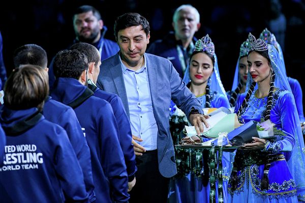 Церемония награждения победителей Кубка мира по греко-римской борьбе в Баку. - Sputnik Азербайджан
