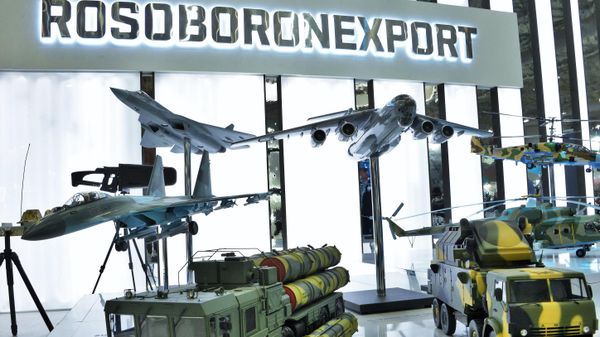 Авиакосмический салон Dubai Airshow 2021 - Sputnik Азербайджан