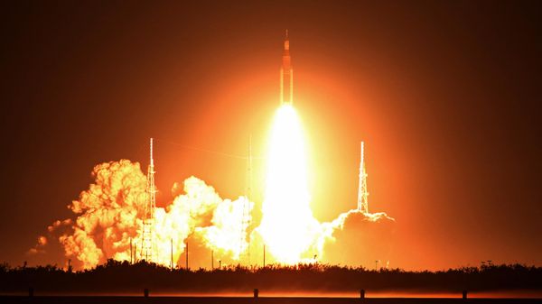 Пуск ракеты Artemis I  - Sputnik Азербайджан