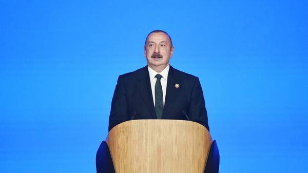 Президент Ильхам Алиев принимает участие в мероприятии, посвященном 30-летию ПЕА - Sputnik Азербайджан