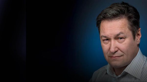 Военный эксперт Корнев: у России есть и гиперзвуковой меч, и щит от него - Sputnik Азербайджан