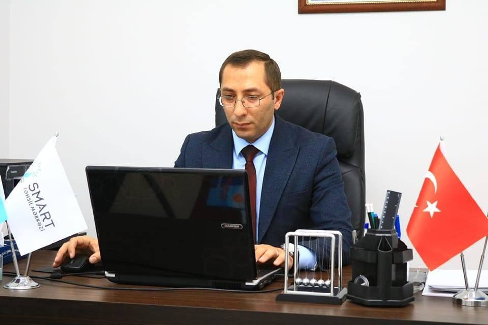 Təhsil eksperti Elçin Əfəndi  - Sputnik Азербайджан, 1920, 20.01.2024