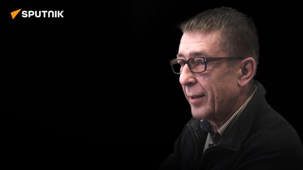 Латвийский журналист Алексеев о трудной жизни косовских сербов и своей поездке в Косово - Sputnik Азербайджан