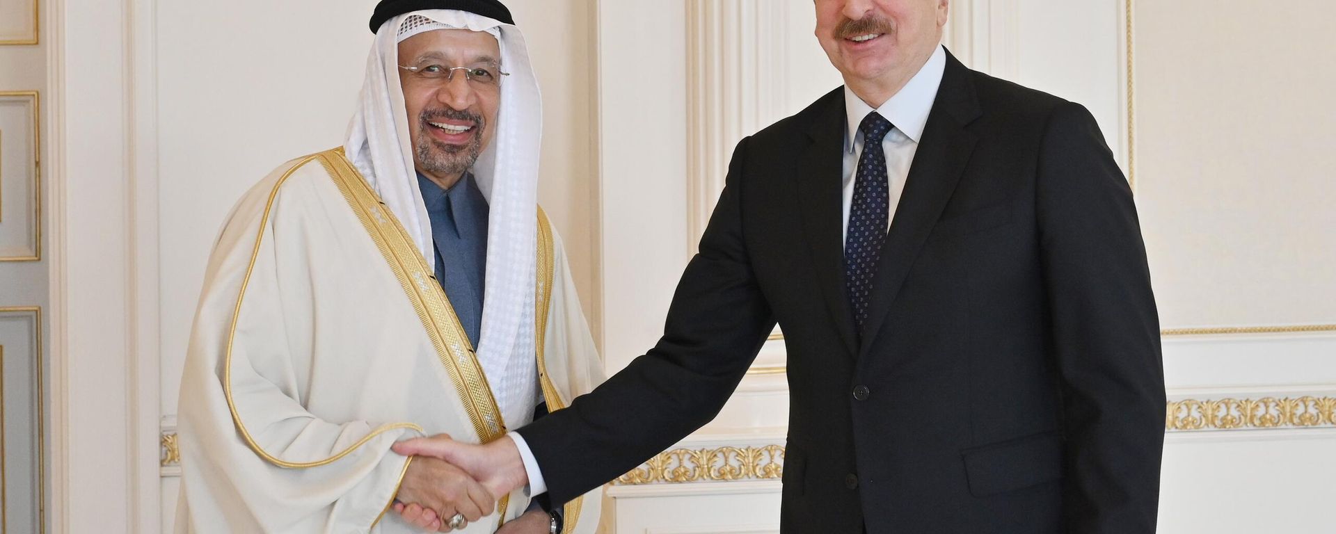 Prezident İlham Əliyev Səudiyyə Ərəbistanı Krallığının investisiya nazirinin başçılıq etdiyi nümayəndə heyətini qəbul edib - Sputnik Азербайджан, 1920, 18.12.2022