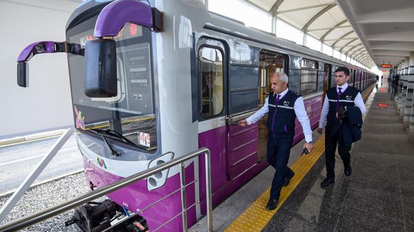 Bakı Metropoliteninin Xocasən  elektrik deposu və stansiyası - Sputnik Азербайджан