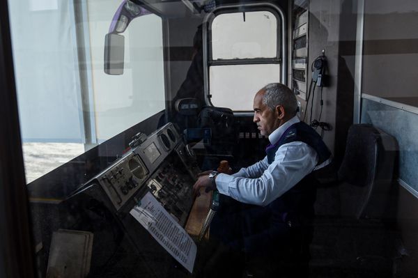 Bakı Metropoliteninin Xocasən  elektrik deposu və stansiyası - Sputnik Азербайджан