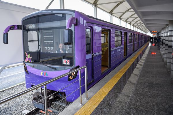 Bakı Metropoliteninin Xocasən  elektrik deposu və stansiyası - Sputnik Азербайджан