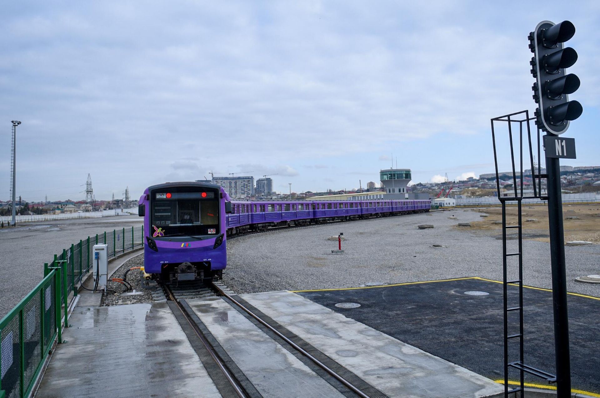 Bakı Metropoliteninin Xocasən  elektrik deposu və stansiyası - Sputnik Азербайджан, 1920, 27.12.2022