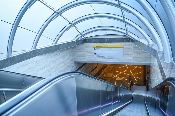 Bakı Metropoliteninin Xocasən  elektrik deposu və stansiyası - Sputnik Азербайджан