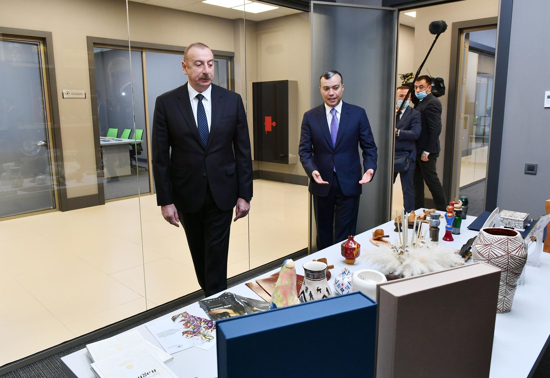 Prezident İlham Əliyev Bakıda 5 saylı DOST Mərkəzinin açılışında - Sputnik Азербайджан, 1920, 28.12.2022