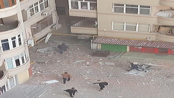 В Баку произошел взрыв в здании - Sputnik Азербайджан