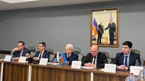 Мероприятие Евразийского экспертно-аналитического центра, посвященное перспективам сотрудничества Азербайджана и ЕАЭС - Sputnik Азербайджан