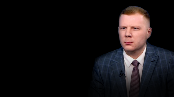 Политолог Ярошенко: режиссируют провокации с телами умерших не в Киеве, а за океаном
 - Sputnik Азербайджан