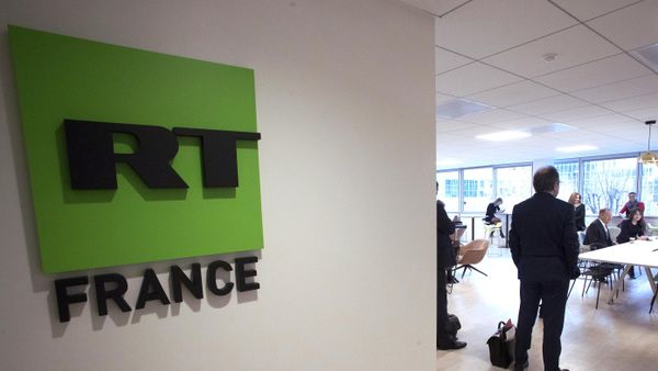 Oфис телеканала RT France в Париже - Sputnik Азербайджан