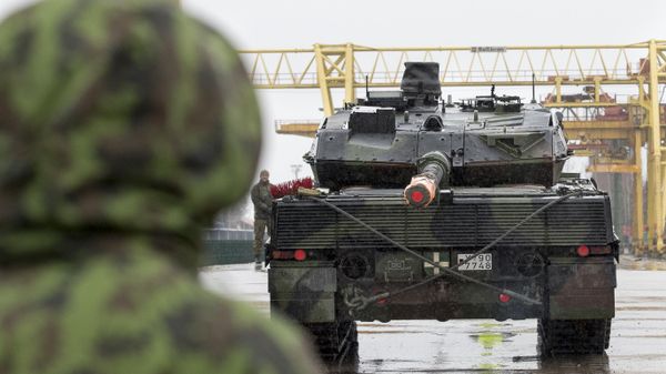 Leopard 2 немецкий основной танк - Sputnik Азербайджан