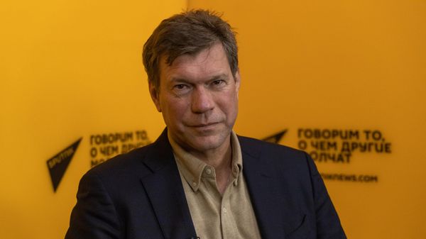 Ермак и Резников следующие – Царев об отставке Кирилла Тимошенко и политической зачистке на Украине - Sputnik Азербайджан