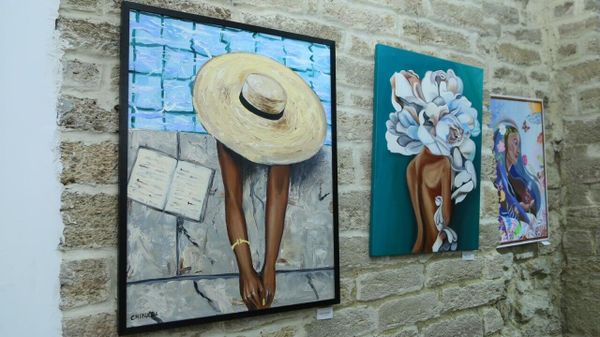 В галерее Nur Art House состоялось открытие выставки работ молодых азербайджанских художников - Sputnik Азербайджан