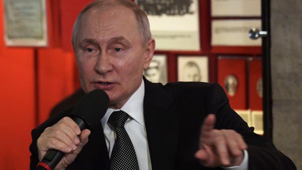 Президент России Владимир Путин - Sputnik Азербайджан
