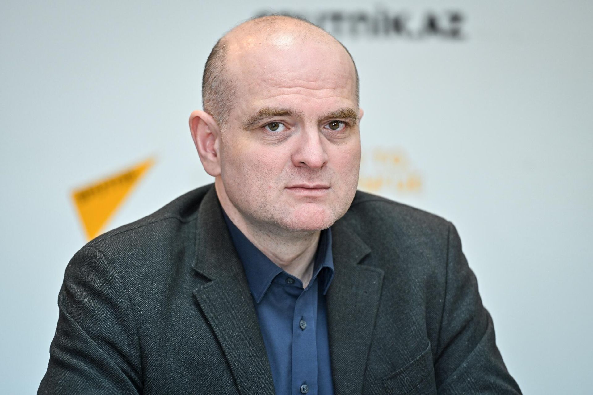Заведующий кафедрой экономики и экономических отношений ОЮУ, доктор экономических наук, профессор Эльшад Мамедов - Sputnik Азербайджан, 1920, 16.05.2024
