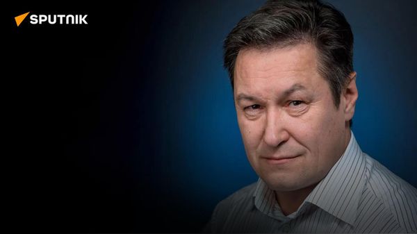 Военный эксперт Корнев: Киев получит лишь малую часть обещанной Западом помощи - Sputnik Азербайджан