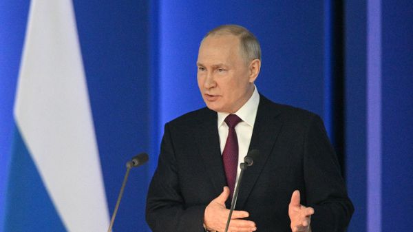 Президент России Владимир Путин - Sputnik Азербайджан