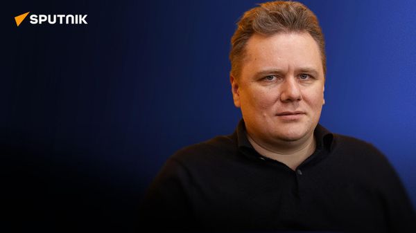Политолог Чадаев об условии, при котором Россия вернется в ДСНВ
 - Sputnik Азербайджан