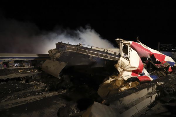 Дым от поездов возле города Лариса, Греция. - Sputnik Азербайджан