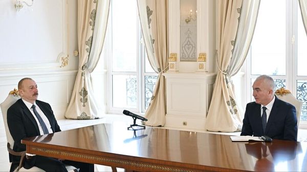 Президент Ильхам Алиев принял Масима Мамедова - Sputnik Азербайджан