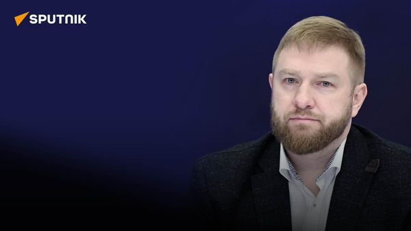 Журналист Малькевич: Запад разучился работать в информационном пространстве - Sputnik Азербайджан