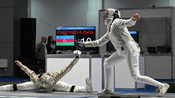 Азербайджанская фехтовальщица Зарифа Гусейнова - Sputnik Азербайджан